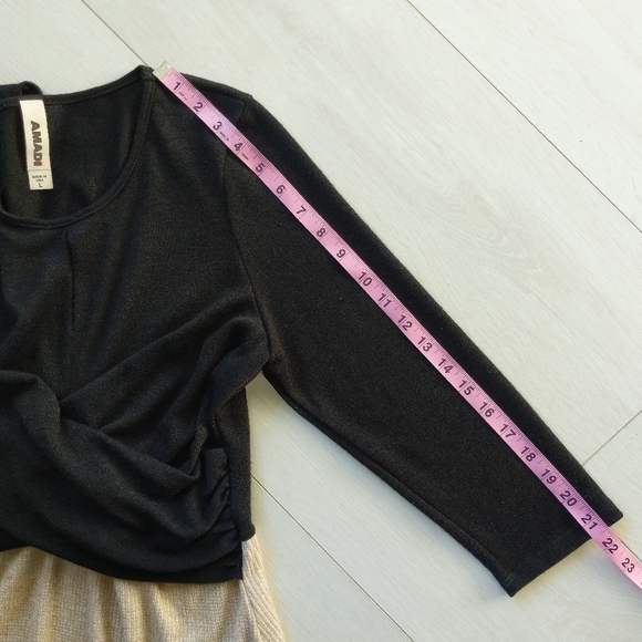 Amadi 3/4 Sleeve Knit Wrap Midi Dress - Picture 13 of 13